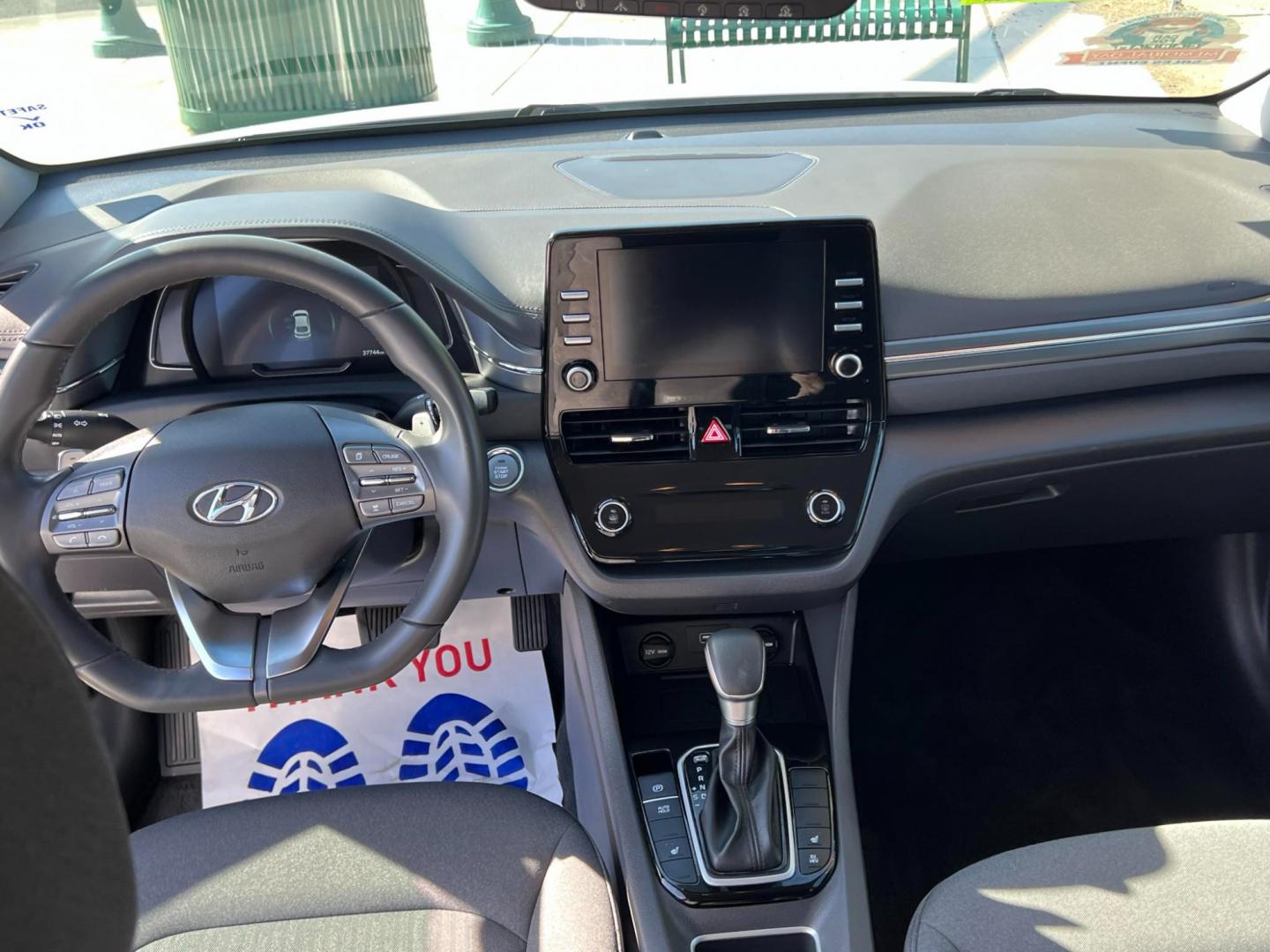 2021 WHITE /BLACK Hyundai Ioniq Plug-In Hybrid (KMHC75LD8MU) , located at 744 E Miner Ave, Stockton, CA, 95202, (209) 944-5770, 37.956863, -121.282082 - Photo#4